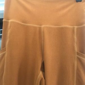 Wolven Turmeric Pocket Legging